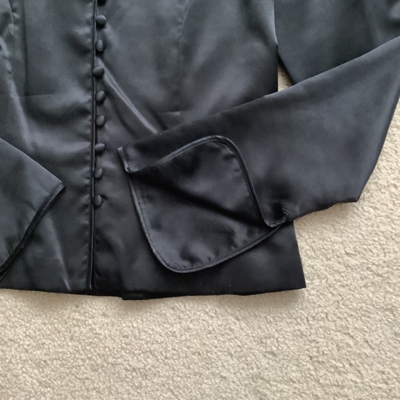 100% Silk Satin Elegant Black Jacket - Picture 8 of 8